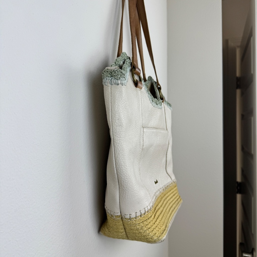 THE SAK Cream Tote Bag with Crochet Detail with Curve Top GORGEOUS - Picture 8 of 14
